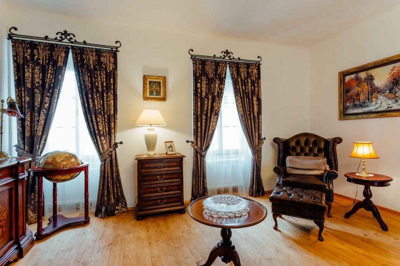 Strieborny Dvor Appartement Banská Štiavnica Buitenkant foto