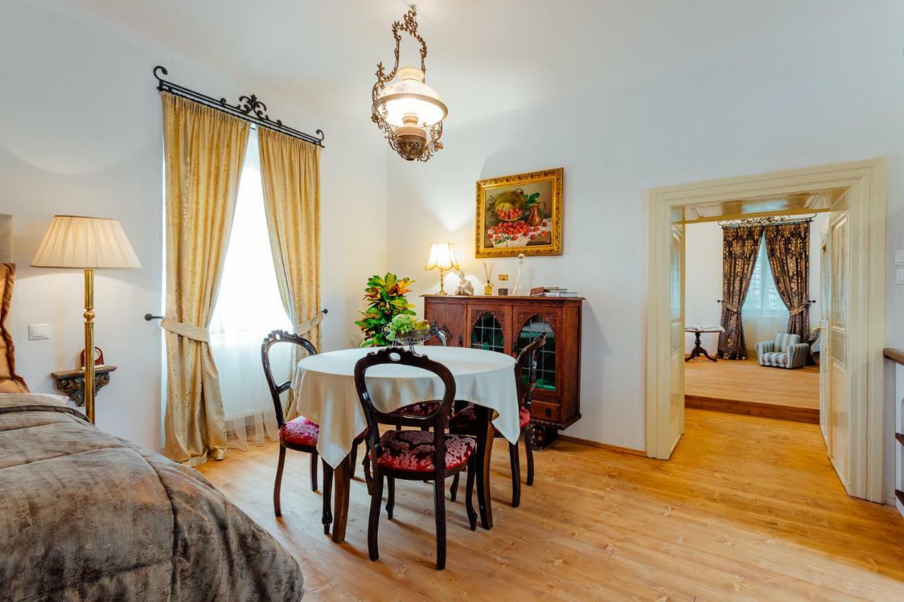 Strieborny Dvor Appartement Banská Štiavnica Buitenkant foto