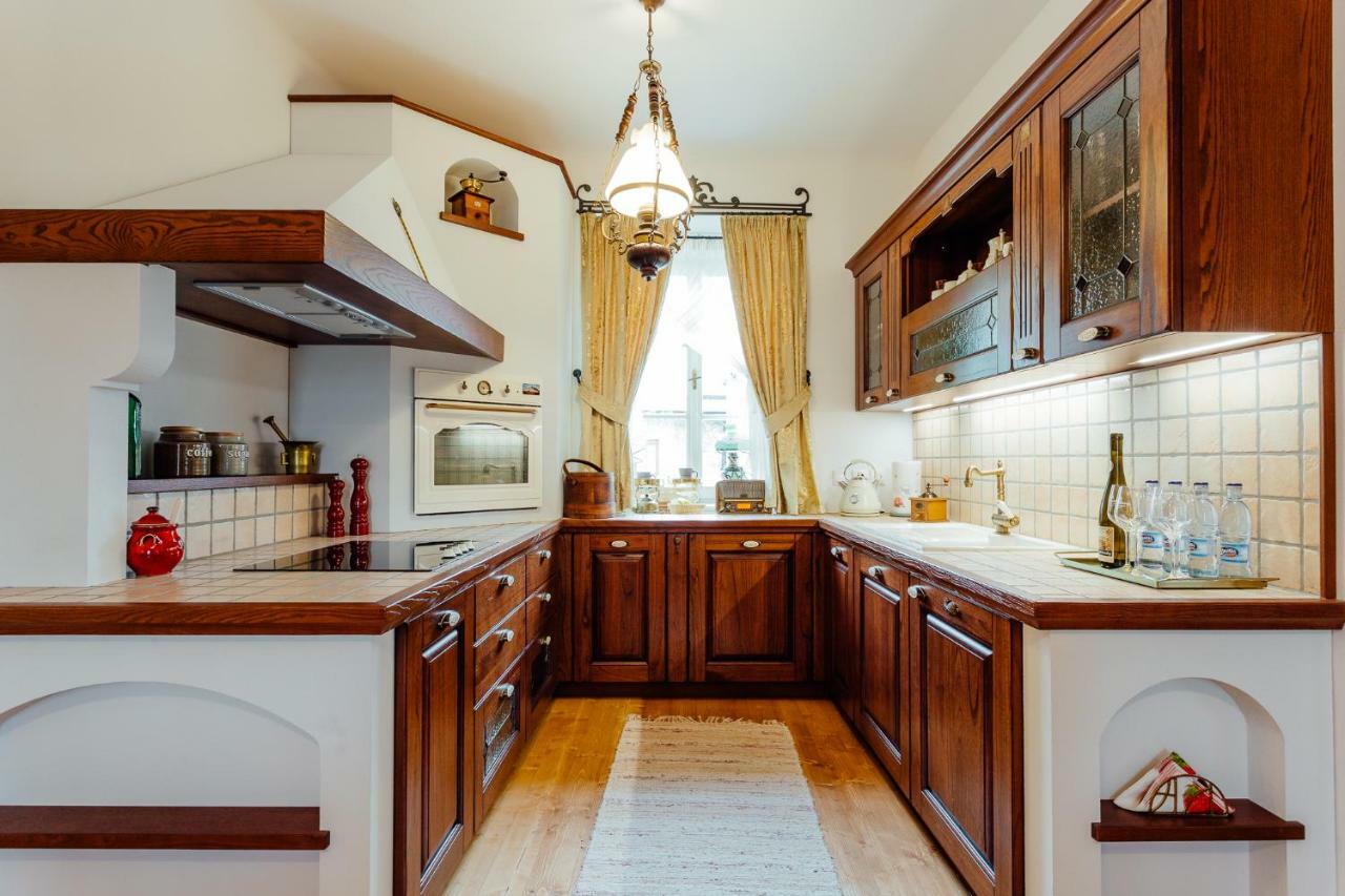 Strieborny Dvor Appartement Banská Štiavnica Buitenkant foto