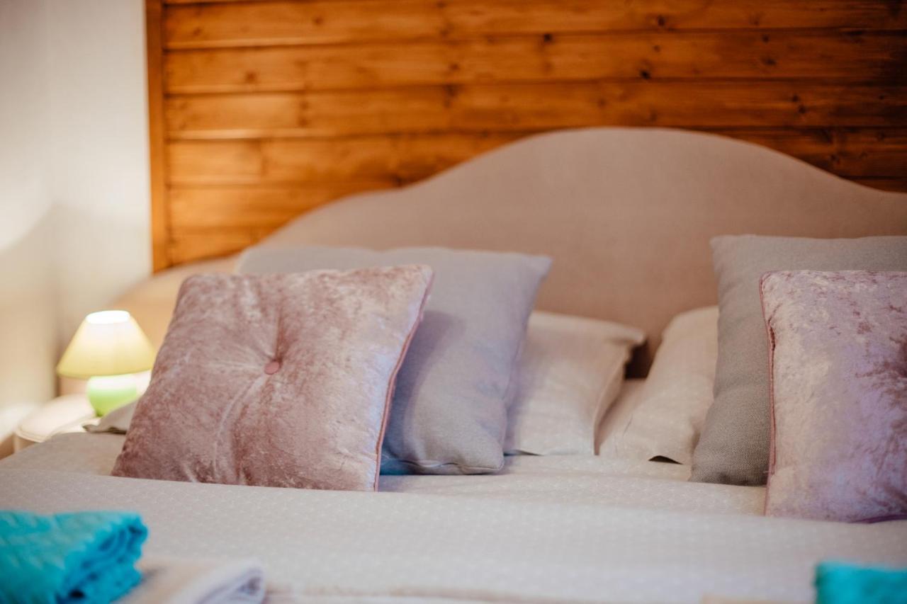 Strieborny Dvor Appartement Banská Štiavnica Buitenkant foto